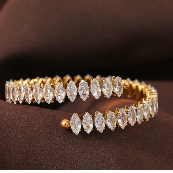 New Flexible Marquise Tennis Wrap Bracelet - Picture 1 of 10